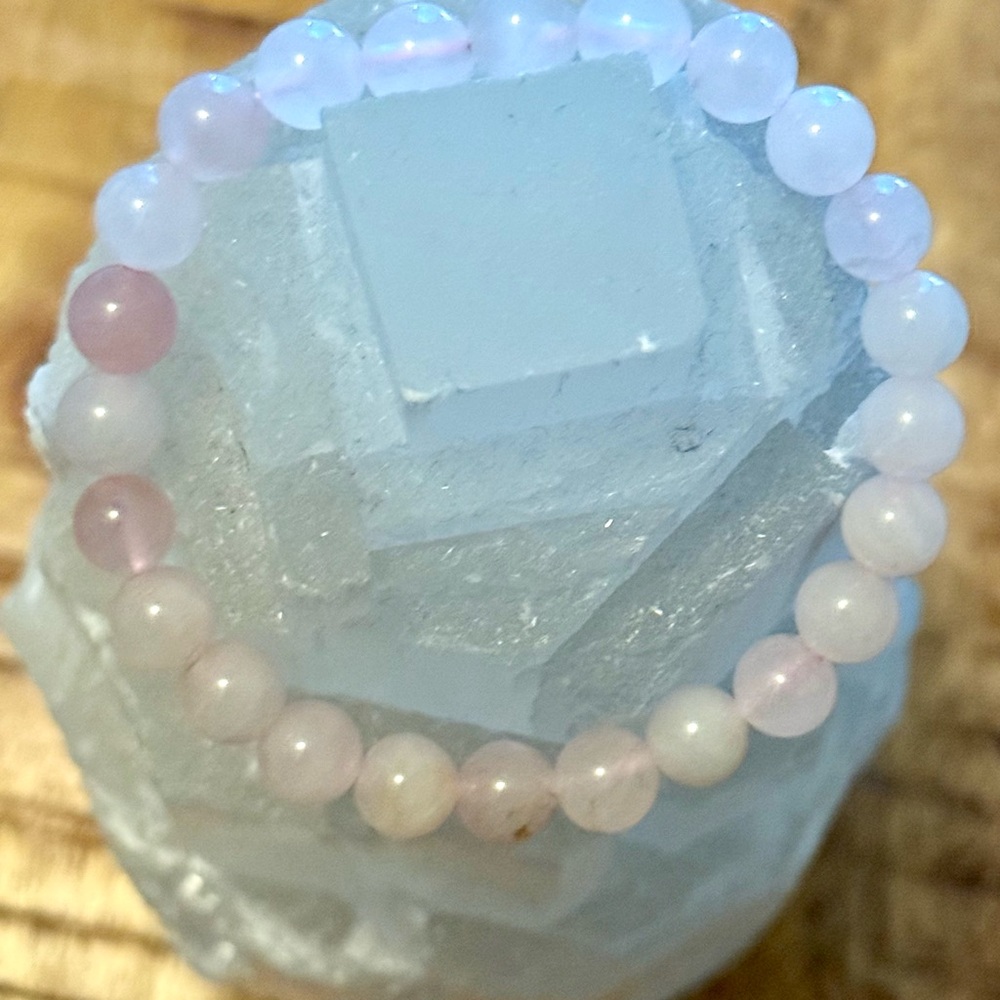 Rose Quartz 8mm Beaded Bracelet